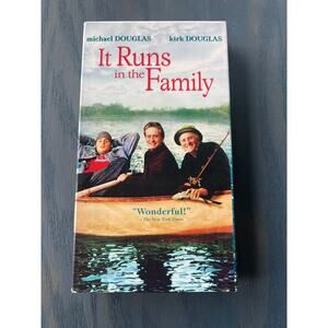 It Runs In The Family Michael Douglas Comedy Movie Vintage 2003 VHS Tape